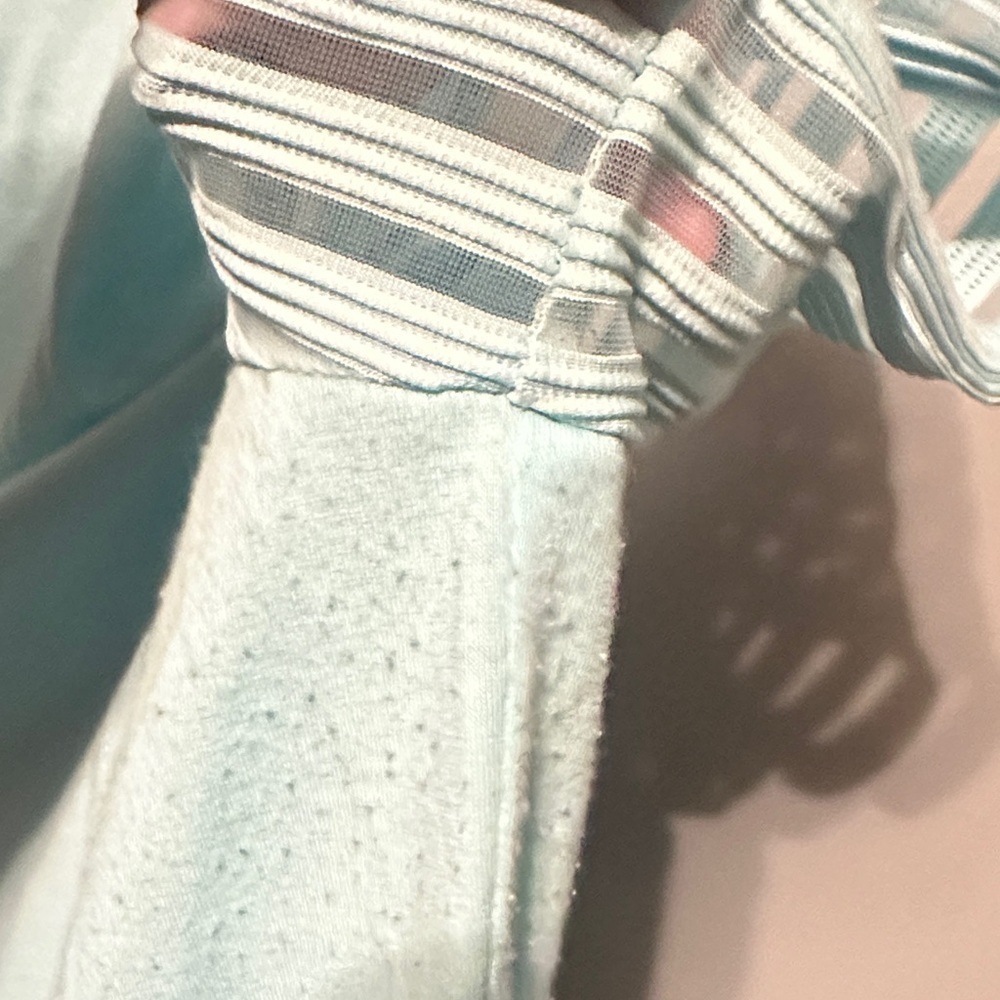 SHEIN Sky Blue Crop Top with Zipper Detail - Picture 6 of 7